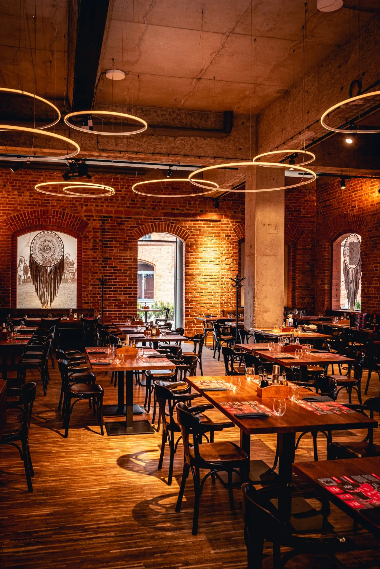 Zdjęcia restauracji w Monopolis